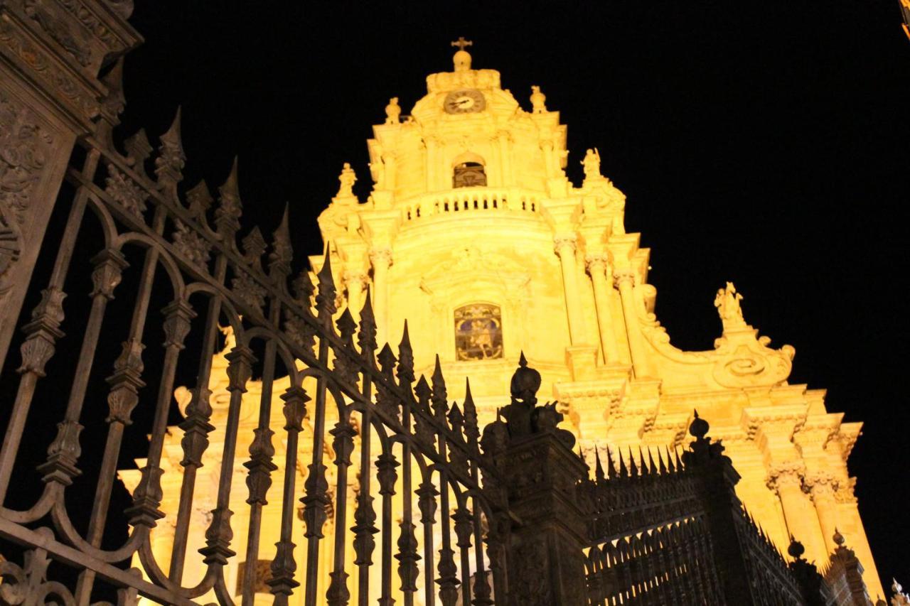 La Casa del Nespolo Ragusa Exterior foto